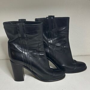 Kate Spade Elegant Black Heeled Boots Sz 6